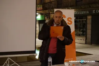 Pegada de carteles de ciudadanos (11)