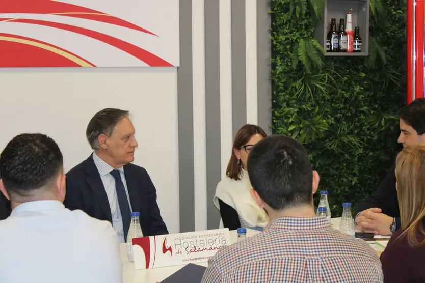 El Partido Popular se reúne con los representantes de la Asociación de Empresarios de Hostelería de Salamanca | Salamanca24horas