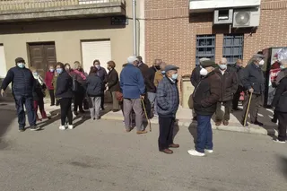Concentración frente al Centro de salud de Cantalapiedra