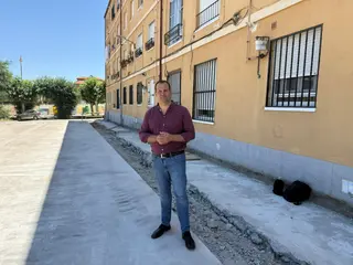 David Mingo, alcalde de Santa Marta con el acerado