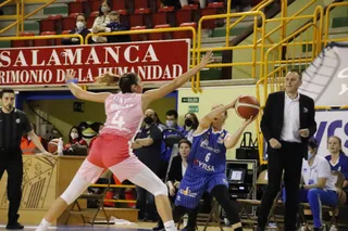 Perfumerías Avenida - Estudiantes