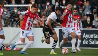 De la Nava, ante la SD Logroñés / FOTO SALAMANCA24HORAS.COM