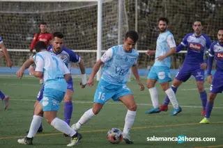 Diego González, jugador del Palencia Cristo Atlético | FOTO SALAMANCA24HORAS.COM