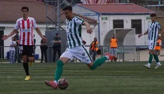 Coque, en el choque ante la UD Logroñés | FOTO JUANES