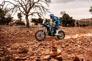 Santolino acaba en octava posición en la primera etapa del Rally du Maroc