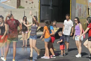 Fiesta del agua en Gomecello