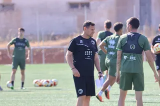 Primer entrenamiento de Mario Simón como entrenador de Unionistas
