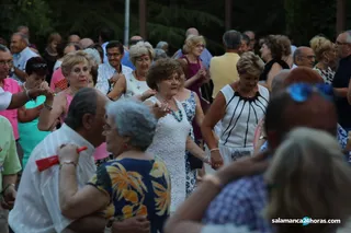 Bailes de mayores jesuitas (2)