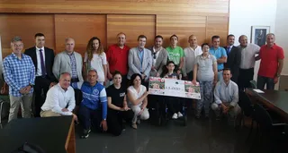 Villamayor entrega a Aspace 11.000 euros, lo recaudado durante la celebración del último cross