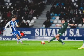 Imagen del partido de Copa entre la Ponferradina y el Racing de Santander | FOTO REAL RACING CLUB