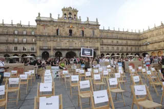 Actos simbólicos por los refugiados en la Plaza Mayor