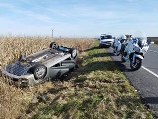 Accidente entre un camión y un turismo a la altura de Babilafuente