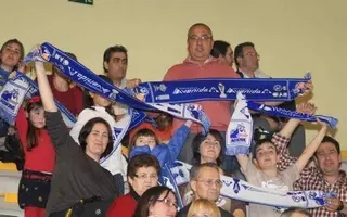 La marea azul, considerada la mejor afición por la Federación de Baloncesto
