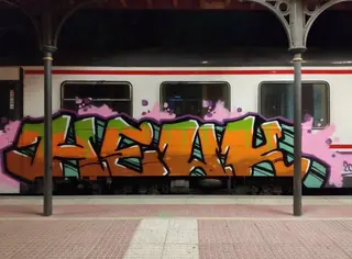 Grafitis en trenes. Foto EP