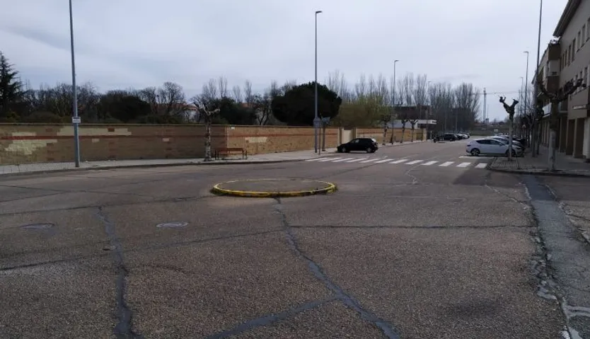 Santa Marta de Tormes. Calles trasera centro comercial Plaza España