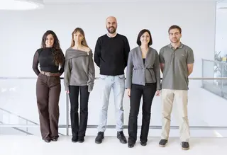 El CIC descubre cómo desactivar las células que protegen a un agresivo cáncer frente a la quimioterapia