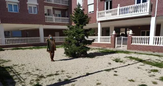 Parterre en esta zona de la calle Julián Sánchez el Charro