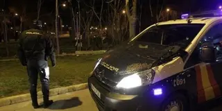 Denuncia ser agredida por una veintena de personas tras recriminar a una mujer su actitud racista hacia niños en un parque