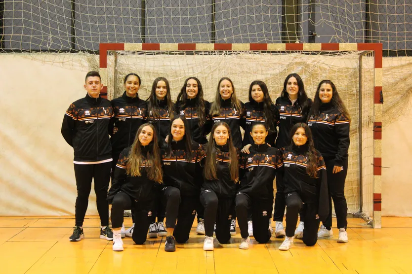 fem juvenil