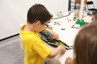 Exposición legos de Roberto Fraile