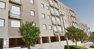 Las remesas de vivienda nueva vacía, los castillos de los ‘okupas’