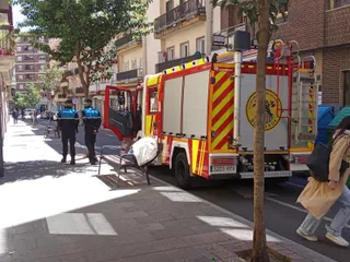 GALERÍA | Escape de humo en un garaje de la calle Juan de Argüelles