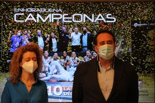 GALERÍA | Recepción en el Ayuntamiento a Perfumerías Avenida por la Copa de la Reina 2022