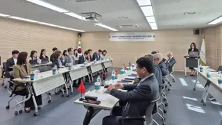 La USAL estudia crear un Instituto Rey Sejong para impulsar el aprendizaje del coreano