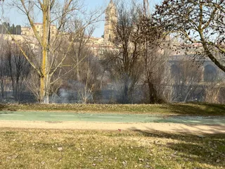 Incendio junto al Puente Romano