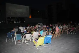 'Babe, el cerdito valiente' prosigue el ciclo de cine al aire libre en la biblioteca Torrente Ballester