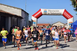 VII Carrera Solidaria 'Un Nuevo Impulso' de Coca de Alba