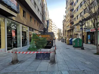 Obras calles cortadas, estrechamiento