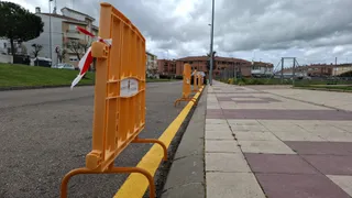 Señalización repintada calle Carpihuelo (4)