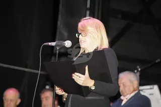 El pregón de María Sánchez Fonseca enciende la mecha de las Fiestas