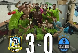 El Helmántico celebra la victoria por 3-0 ante el Sariegos del Bernesga | FOTO CDF HELMÁNTICO