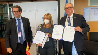 ENUSA firma con el OIEA