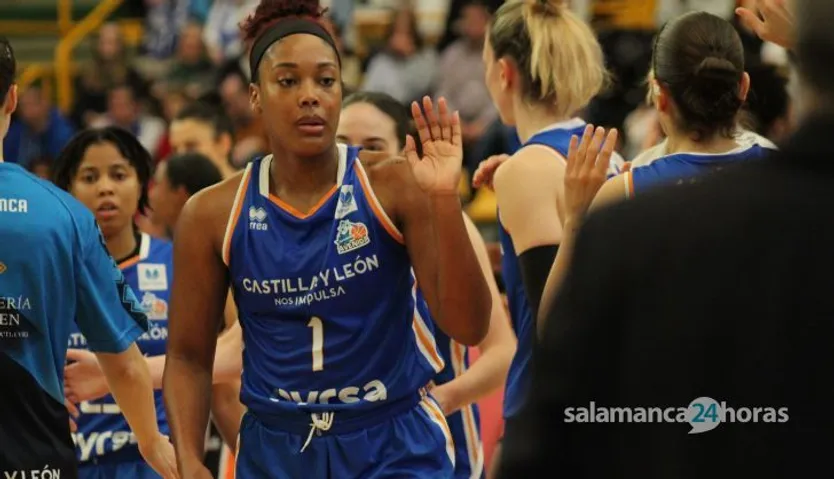 Perfumerías Avenida – Valencia Basket en el Pabellón de Würzburg. Fotos Belén Hurtado (5)