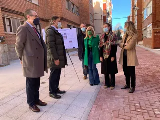 Las calles de la Chinchibarra ya tienen nueva imagen y mejoran su accesibilidad