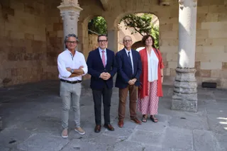 El rector presenta un importante proyecto logrado por el catedrático Juan Pedro Bolaños
