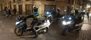 Movida madrugada para la Policía Local