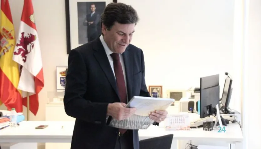 Carlos Fernández Carriedo y David Mingo Pérez, mantienen un encuentro de trabajo para impulsar un centro de emprendimiento e innovación en el municipio