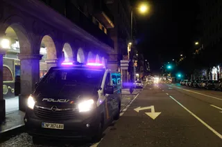 Policía Nacional en Gran Vía | Mateo G.J.