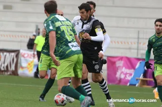 De la Nava, en el duelo ante el Guijuelo.