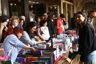 Día del Libro en la Plaza Mayor de Salamanca | Mateo G.J.