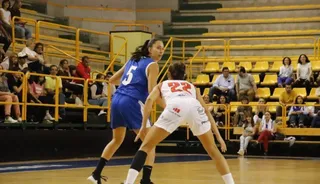 Cazorla, ante Ensino en pretemporada | FOTO SALAMANCA24HORAS.COM