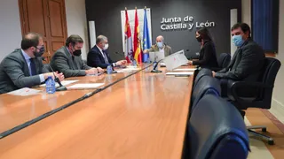 Junta reunión hosteleros