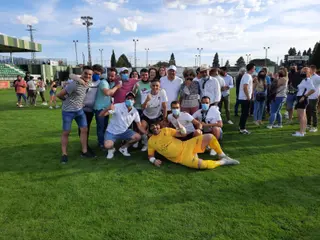 Alegría de los jugadores mirobrigenses en La Albuera