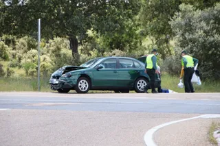 Dos vehículos colisionan en la CL-517, en Doñinos de Ledesma | Andrea Mateos