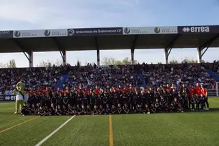 Equipos de fútbol 7 en el partido entre Unionistas – Racing Ferrol | FOTO SALAMANCA24HORAS.COM