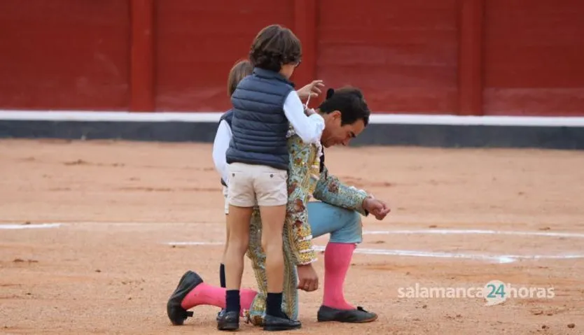 GALERÍA | Corrida concurso de despedida de López Chaves y El Juli: momentos más destacados del último festejo de abono de la Feria Taurina Virgen de la Vega 2023. Fotos Andrea M.